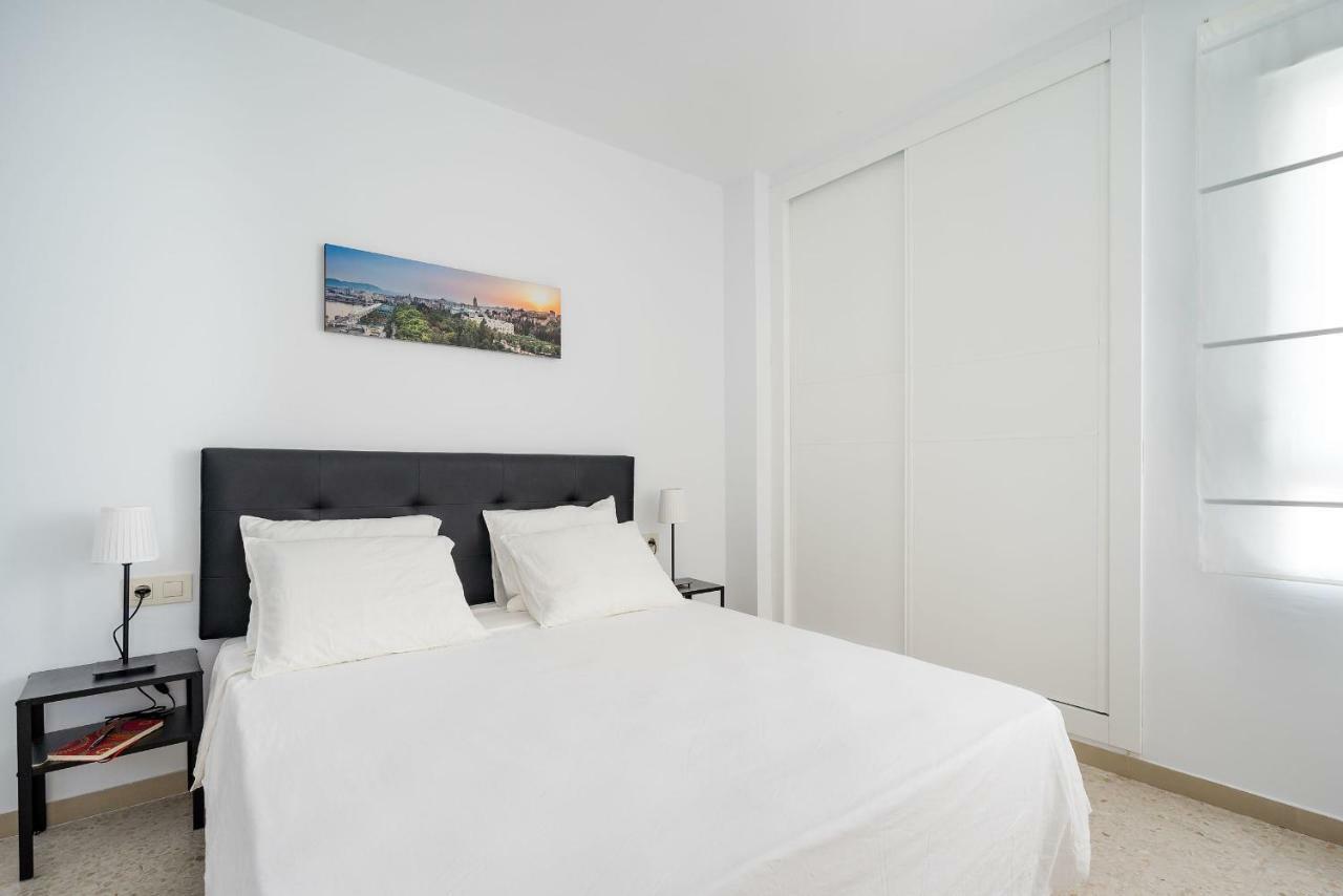 Arcos Beach Infostays - Free Parking 马拉加 外观 照片
